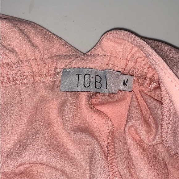 Tobi Blush Pink Halter Top Romper - Medium - Picture 3 of 3